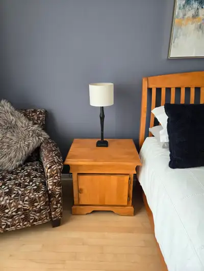 Mobilier de chambre complet en merisier, View more