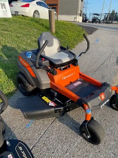 Husqvarna Z242F Special Edition Zero-Turn, View more