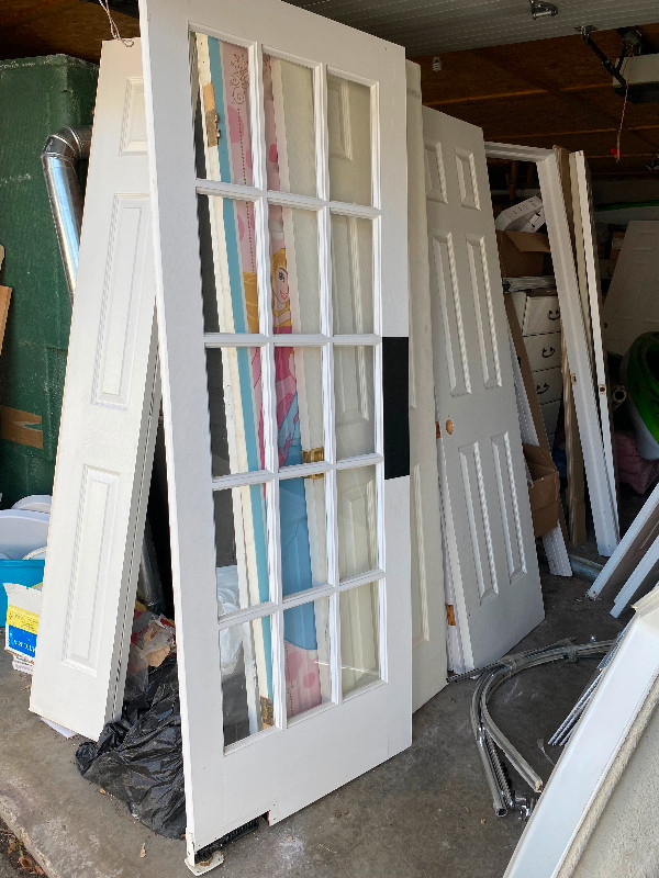 About 12 French doors with hardware in excellent condition in Windows, Doors & Trim in Ottawa - Image 3