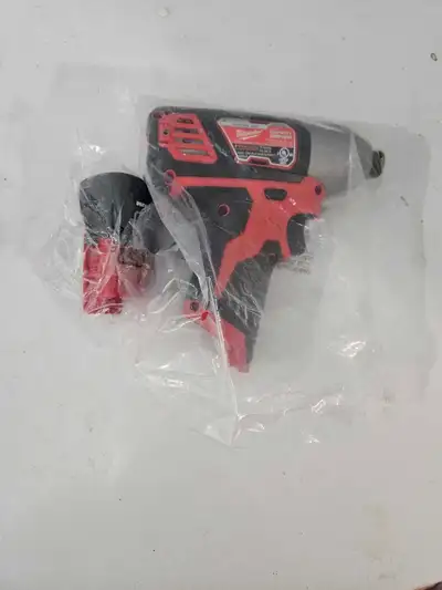 Milwaukee M12 impact drill/driver and battery, View more