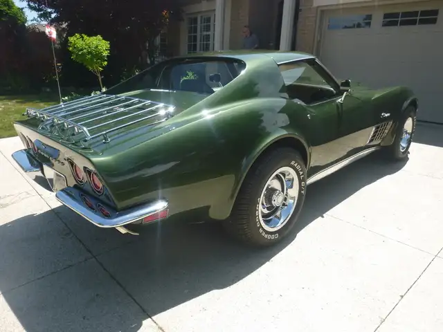 1972 Chevrolet Corvette Stingray 2-door coupe in Classic Cars in Oakville / Halton Region - Image 5