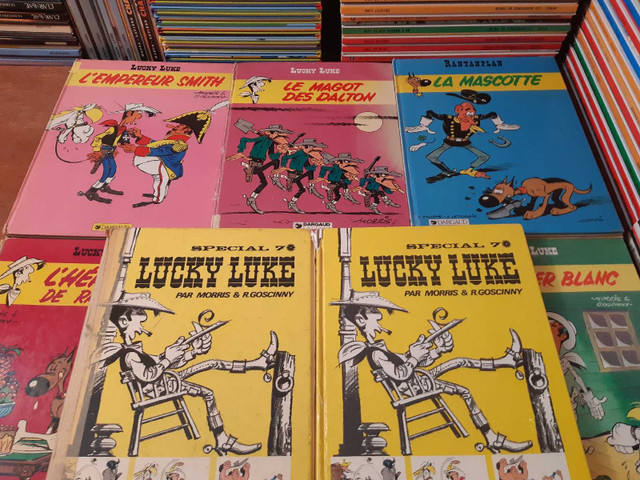 Lucky Luke Bandes dessinées BD Lot de 17 bd abîmées 2$ et + dans Bandes dessinées  à Laurentides