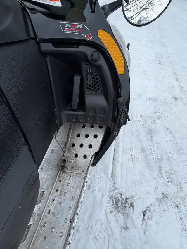 2003 Ski-Doo Grand Touring 500 – Great Condition – 7,300 km in Snowmobiles in Muskoka - Image 10