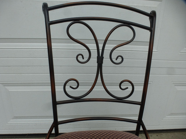 Chaises de cuisine / Dining chairs dans Mobilier de salle à manger et cuisine  à Laval/Rive Nord - Image 4