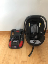 Britax B-Safe Infant Car Seat and Base