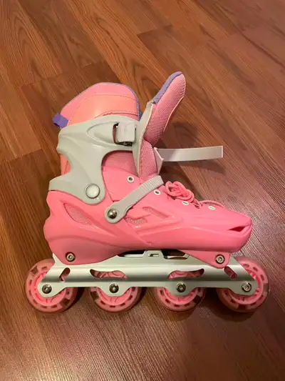 Adjustable Inline Skates Set EU 35–38 + Helmet & Protective Pads, View more