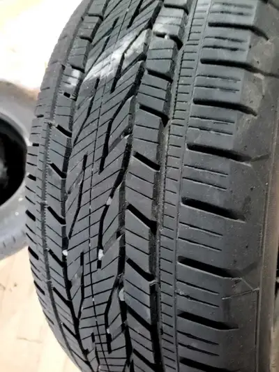 Original de yukon xl slt 2024. Rouler de octobre au 1 decembre environs 7000km. Condition: excellent...