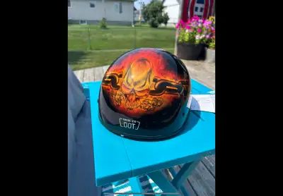 NEW! Galaxy Motorcycle Helmet XL NEUF! Casque de moto Galaxy XL, View more