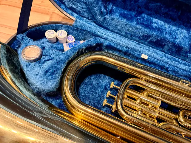 Yamaha YBB-105 Tuba - Mint Condition437431654365286405