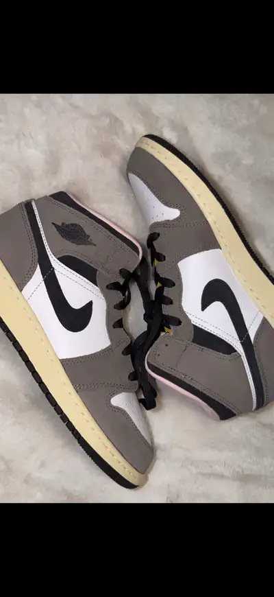Jordan 7.5W, View more