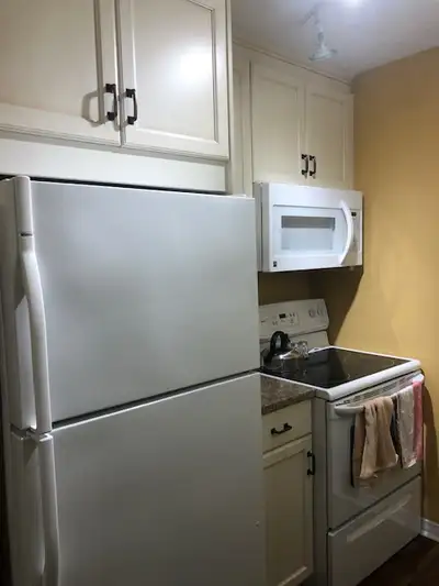 3 Bedroom Apartment Available