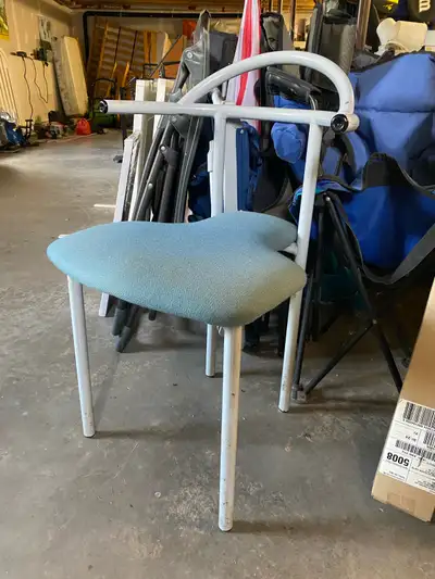 Set of 7 Retro dining chairs - FREE, View more