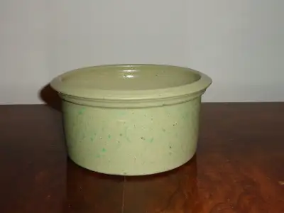 Cache pot, View more