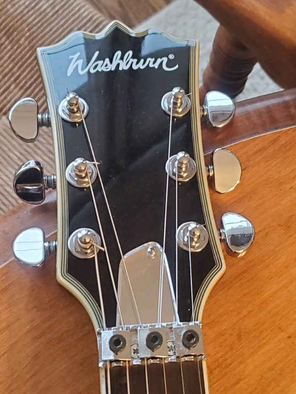 Rare - Washburn Paul Stanley PS7200 Preacher in Guitars in City of Montréal - Image 9