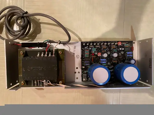 BLOCS ALIMENTATION +ou- 12v ou 15v in General Electronics in Saint-Hyacinthe - Image 3