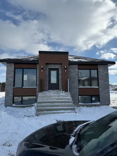 2 bedroom 1 bathroom apartment for rent