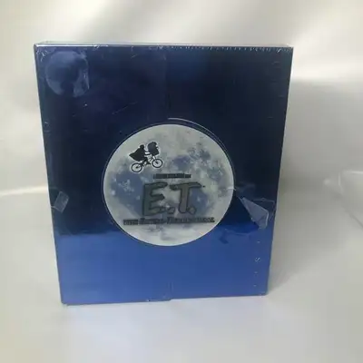 E.T. The Extra-Terrestrial Ultimate Gift Set BNIB For the first time ever, one of the most beloved m...