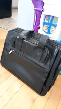 Bond Street Laptop bag /carrying case