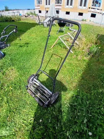 Reel lawn mower, View more