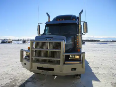 This truck has been repowered with a 475 hp - N14 Cummins that has had a lot of previous work done t...