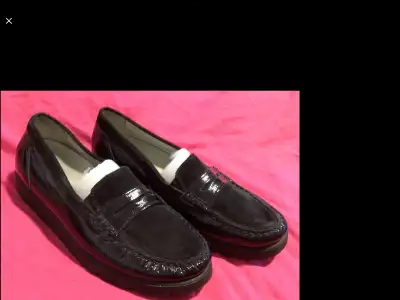 SELLING A PAIR OF LADIES WALDLAUFER BRAND LOAFER STYLE SHOE…. SIZE 6….SUADE WITH A TRIM OF PATTENED...