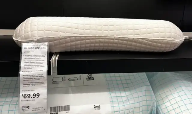 IKEA KLUBBSPORRE Queen Memory Foam Pillow63749433647745121