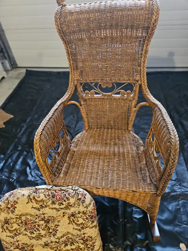 Rattan Rocking Chair in Chairs & Recliners in Cranbrook - Image 4