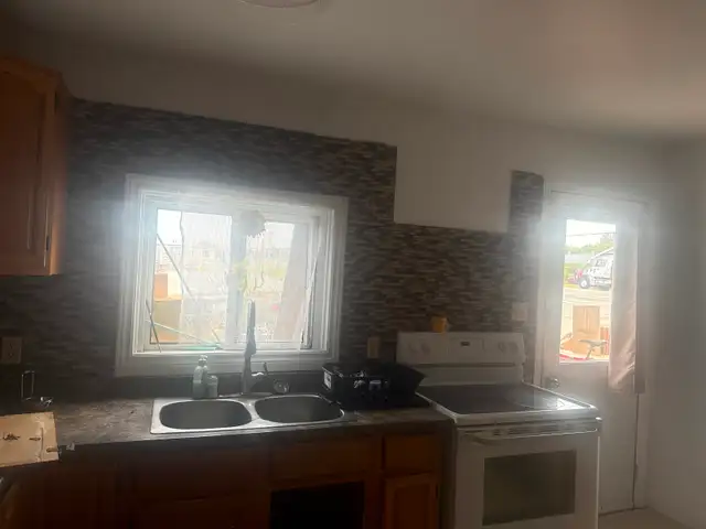 Room for rent in Room Rentals & Roommates in Dartmouth - Image 2