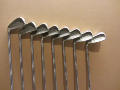 Spalding Executive Irons 4 Iron is hockey taped