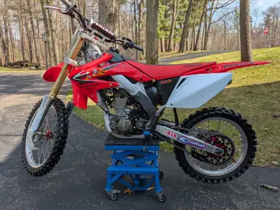 Will trade for newer crf125cc Great bike runs like a top! New top end Bottom end was replaced 15 hou...