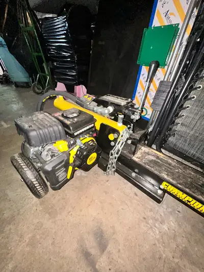 Only assembled and tested a few times. Still brand new. Reason for selling, got a bigger machine.