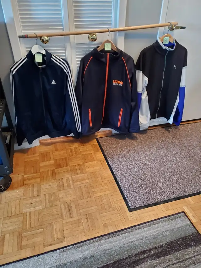Men's Sweatpants & Sweater and Zip in Men's in Mississauga / Peel Region - Image 9