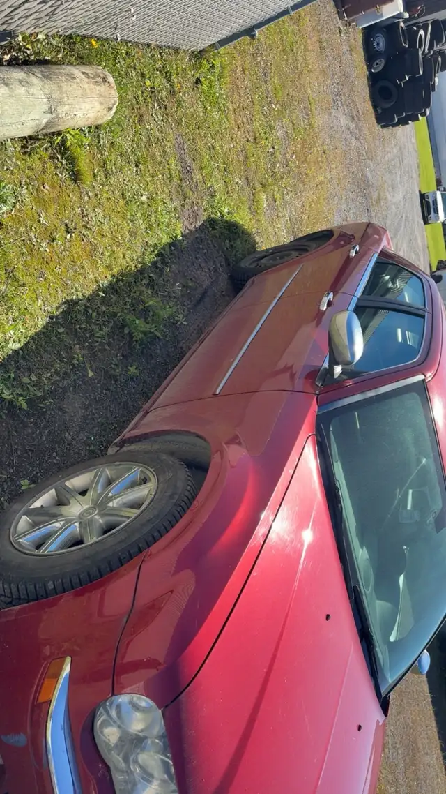 Chrysler 300 2010573776143036590083