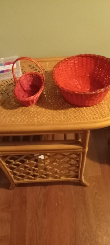 2 Christmas baskets in Free Stuff in Kawartha Lakes