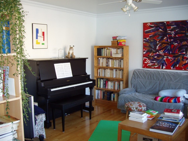6½  sur 2 étages + sous-sol — photo 2