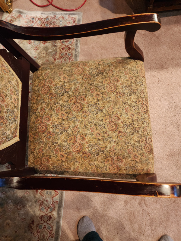 Antique Canadian Chair on Wood Castors Flower Pattern in Chairs & Recliners in Edmonton - Image 3