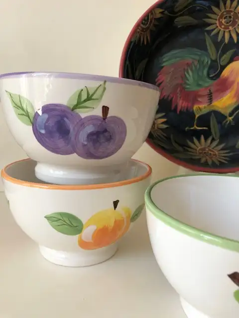 6 pcs. Hand Painted Fruit Bowls + Rooster Plate + Lg Glass Jar63234526658177122