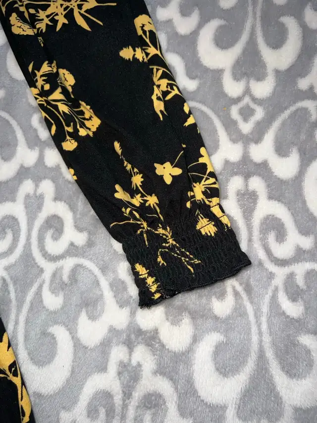 Streetwear Society Women’s Black Dress with Yellow Flowers in Women's - Dresses & Skirts in Oshawa / Durham Region - Image 6