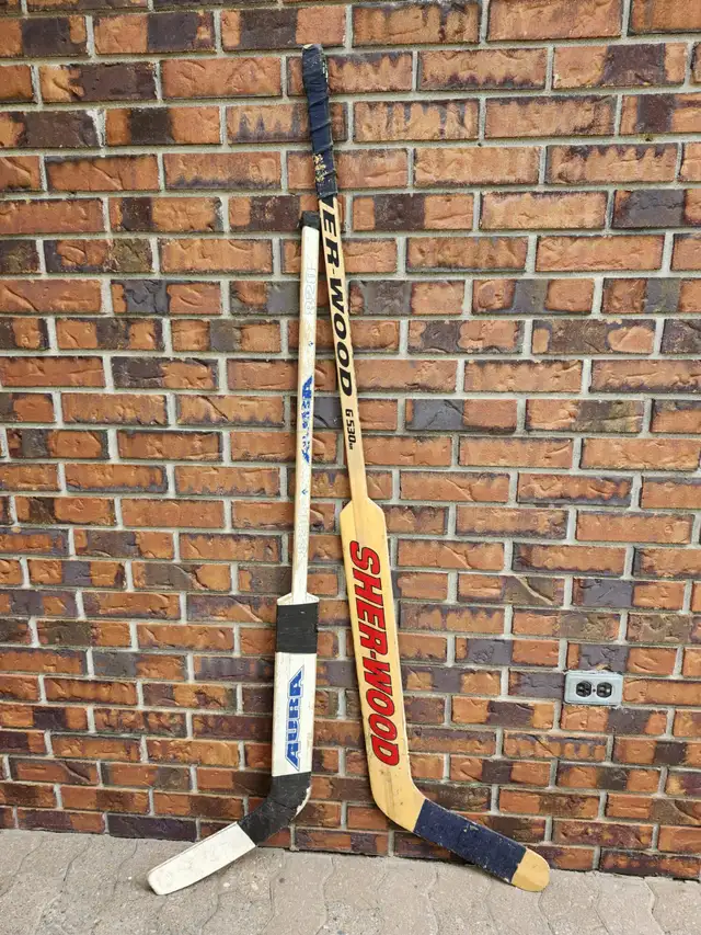 Équipement de hockey de rue (cosom) in Hockey in Laval / North Shore - Image 11