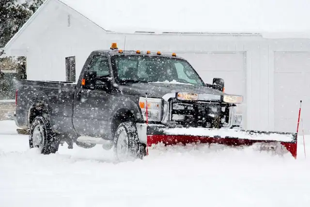 Snow Removal services 64684037020417120