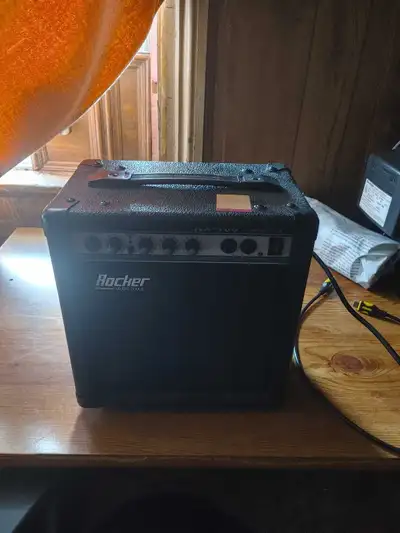 Rocker Music Tools LS-G10C Guitar Amplifier, View more