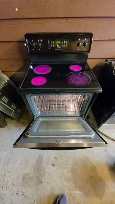 Delivery Available - Frigidaire Electric Range (Stainless Steel), View more