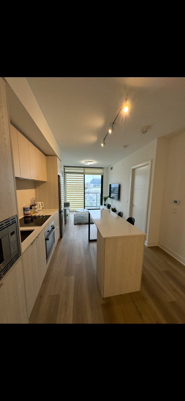 2 bedroom+ Den  2 bathroom for rent in Mississauga 4