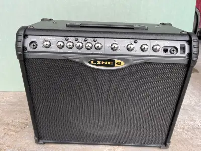 Guitar Amp Line 6 Spider II, View more