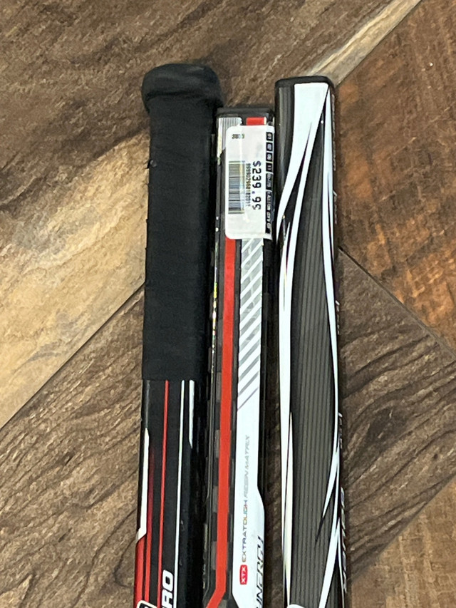 Easton bauer ccm junior sticks right (new&used) RH dans Hockey  à Ville de Montréal - Image 4