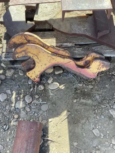 excavator bucket mount lugging 200 series 403 821 1941