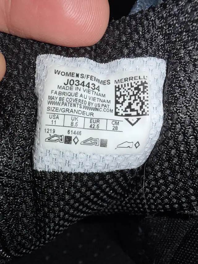 Merrell Siren Edge 3 Hiking Shoes - Women’s size 11 in Women's - Shoes in Ottawa - Image 5