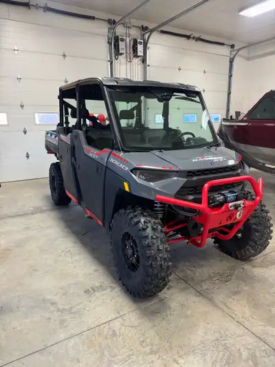Selling my 2022 Ranger High Lifter 1000 Very Low Kms. Runs and drivers perfectly. Fresh Service Oil...