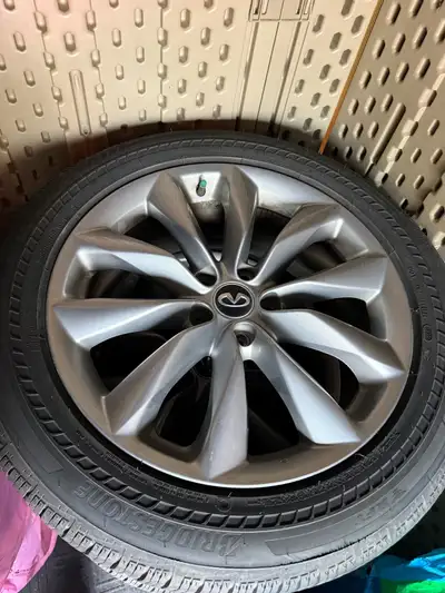 Great set of 4 Bridgestone Dueler H/L Alenza A/S tires. Tires type is 235/55R19 105V and are all sea...