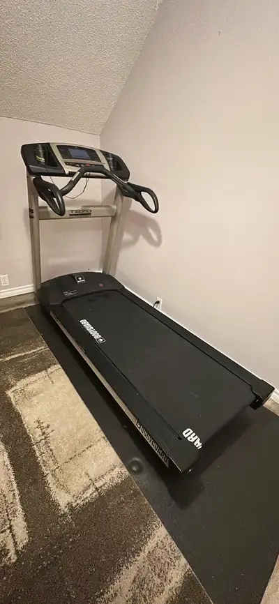 Heavy Duty Treadmill Bodyguard T270, View more